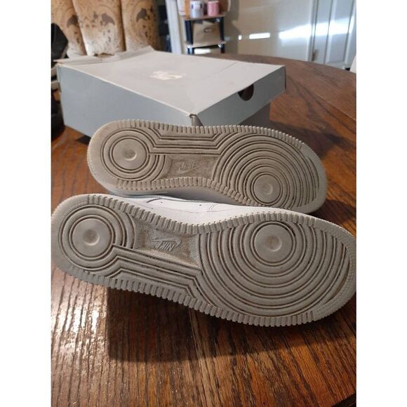 9.5 Nike Air Force 1 '07 315122-111 Athletic Casual Gym Running Shoes Sneakers - Picture 6 of 12